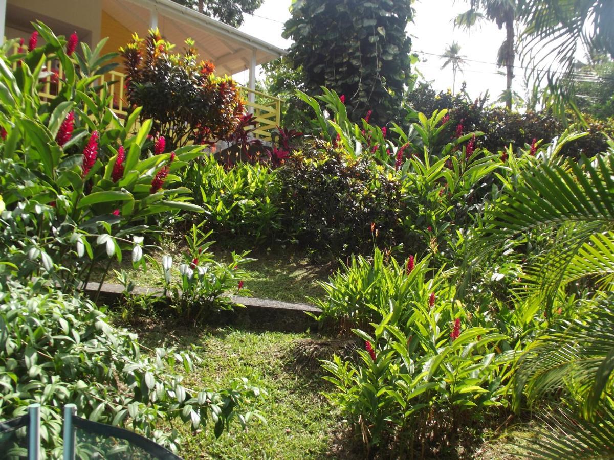 Les Jardins De L'Esperance Villa Bouillante Exterior foto